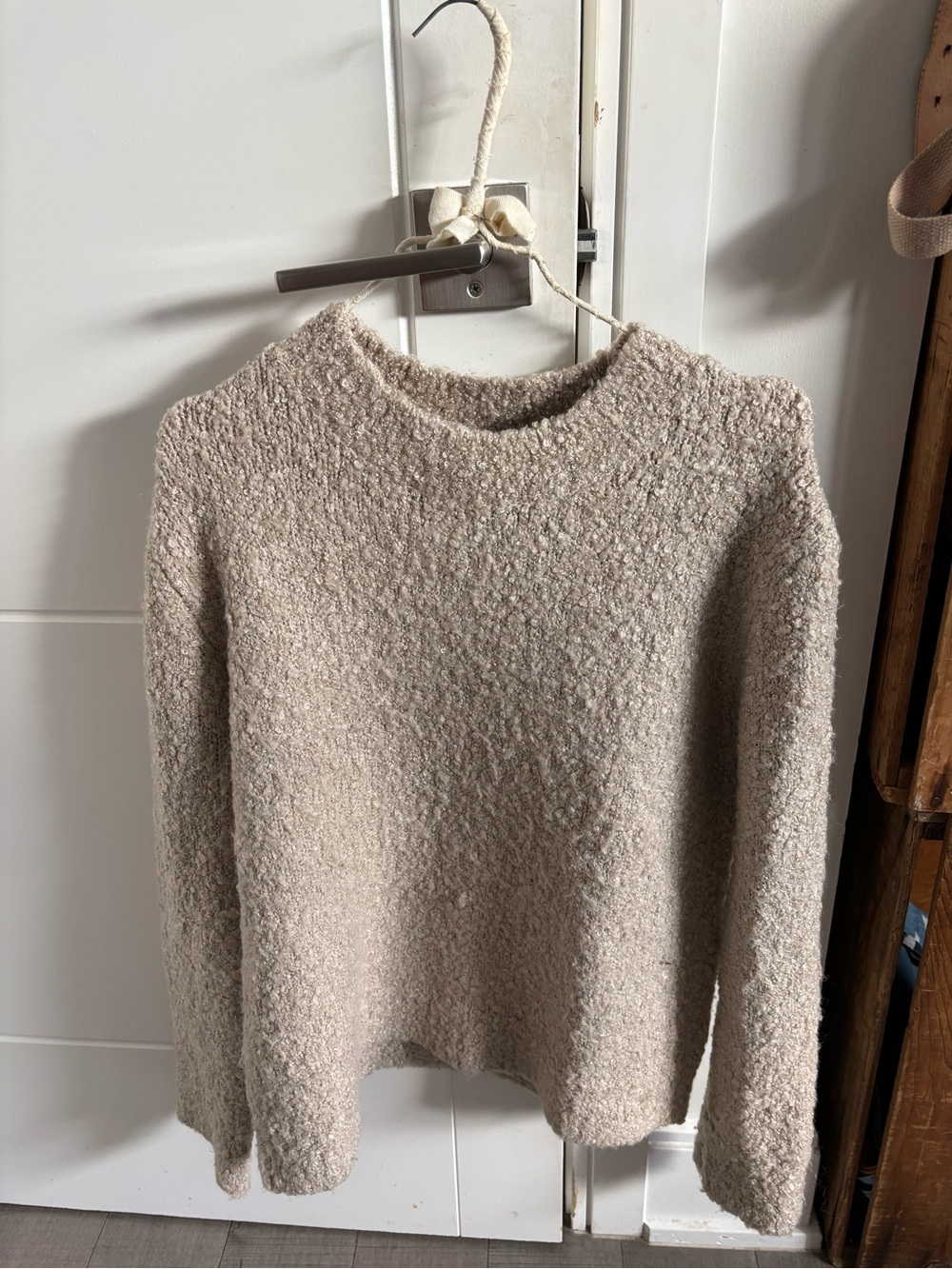 ❤️‍🔥5/$25❤️‍🔥Bouclé Crewneck Sweater in Cream